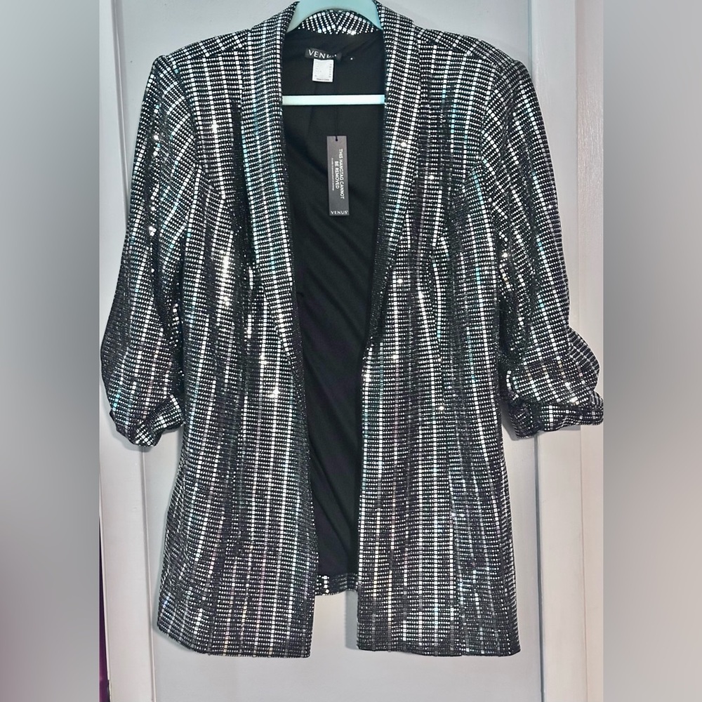 VENUS Black & Silver Sequin Blazer – Glam Statement Piece. New with tags.